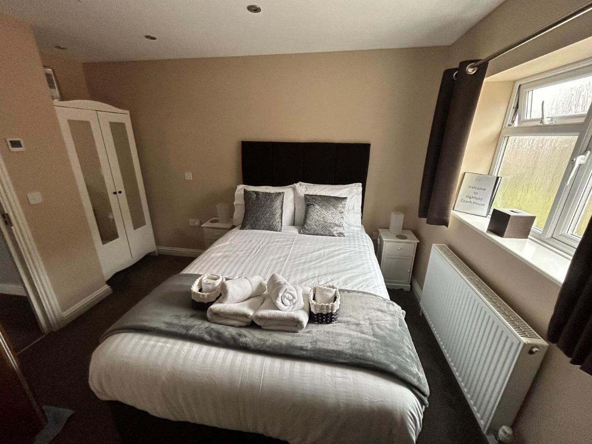 Highfield Coach House Hotel Lymington Bagian luar foto